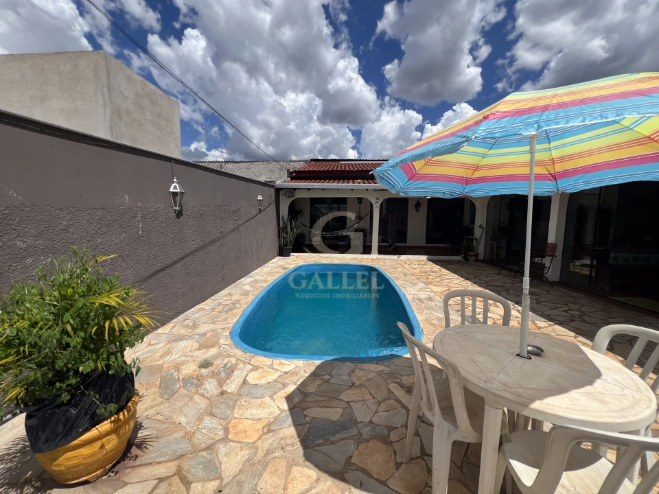 Imagens do imóveis Casa Para Alugar Ou Vender  Em Londrina 3 Dormitórios Com Piscina + Espaço Comercial Independente