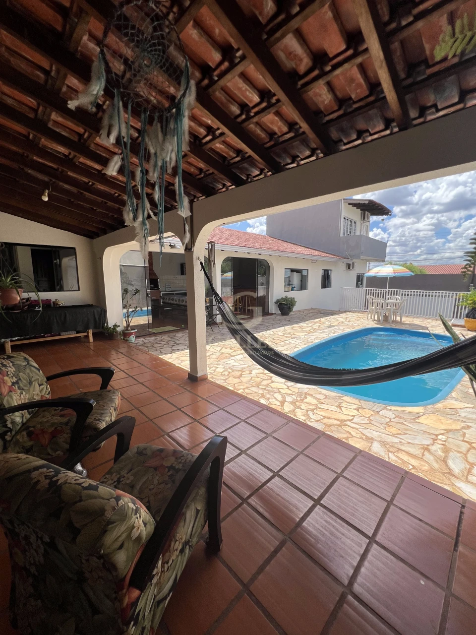 Imagens do imóveis Casa Para Alugar Ou Vender  Em Londrina 3 Dormitórios Com Piscina + Espaço Comercial Independente
