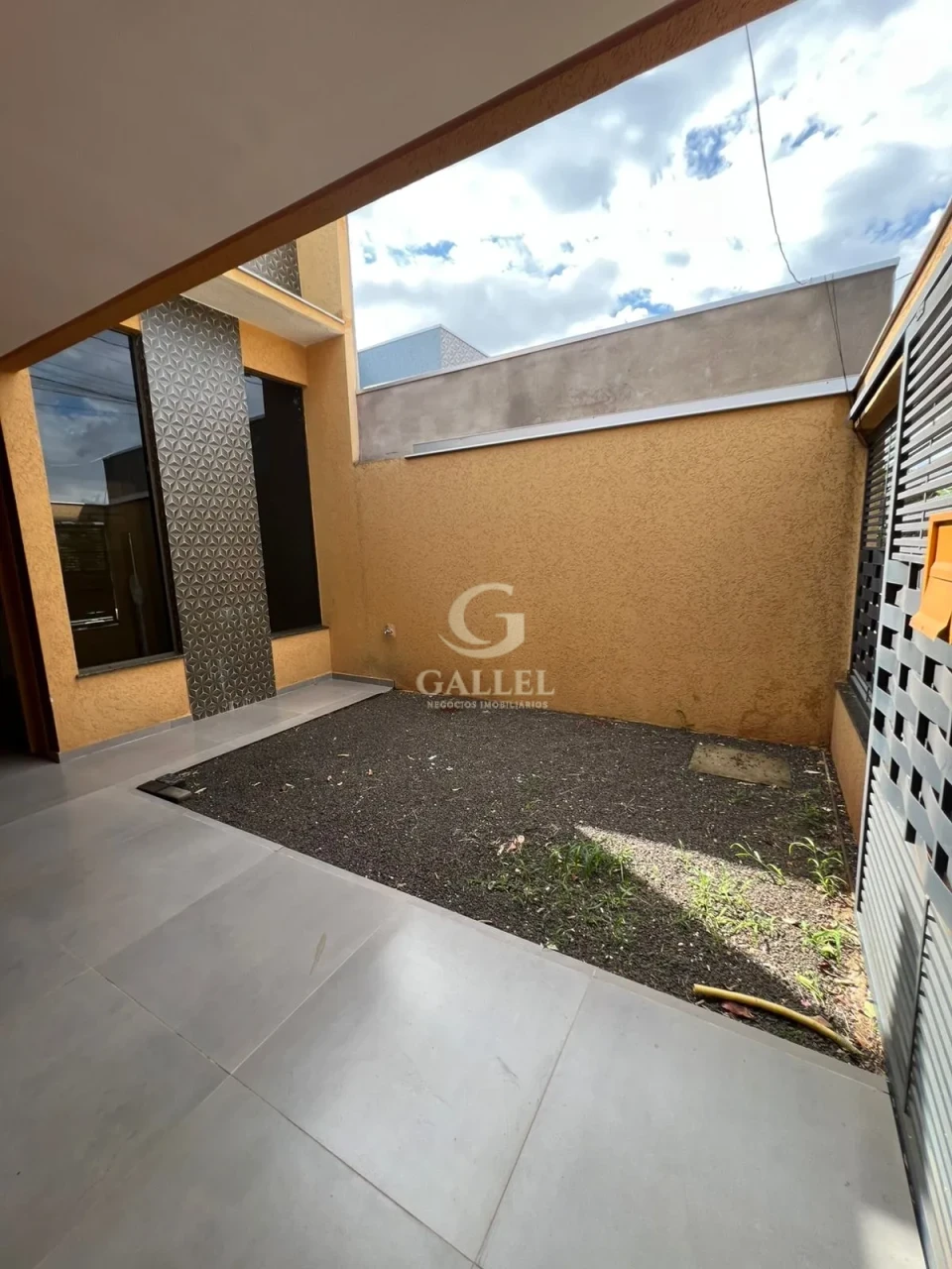 Residência Moderna com Pé Direito Alto | Zona Sul de Londrina Venda Acapulco Londrina