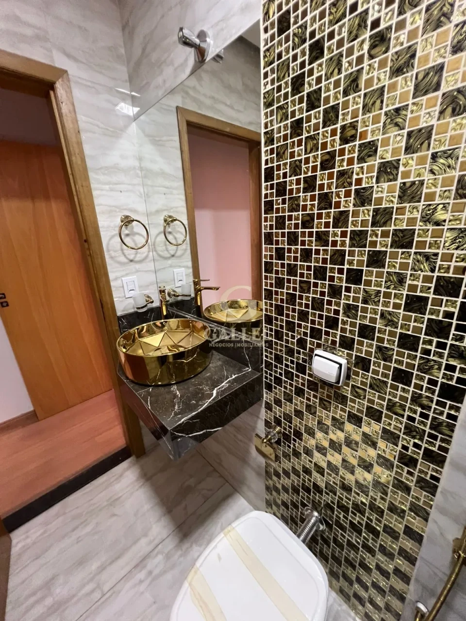 Imagens do imóveis Residência Moderna com Pé Direito Alto | Zona Sul de Londrina Venda Acapulco Londrina