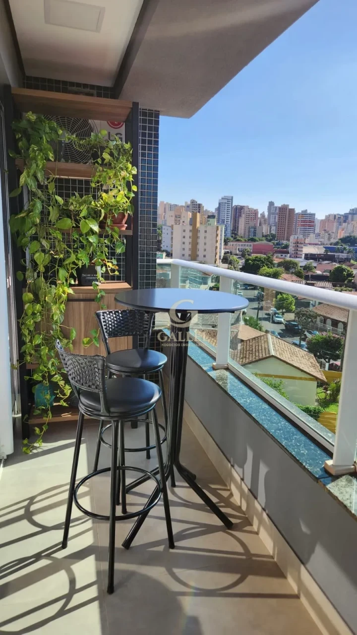 Imagens do imóveis Edifício Konstanz em Londrina: Apartamento à Venda no Centro com 2 Quartos, Suíte, 2 Vagas e Valor de R$ 510 Mil