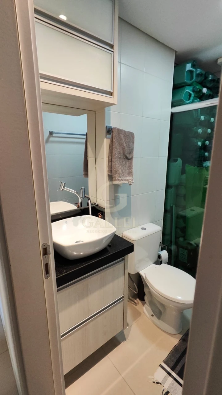 Apartamento À Venda No Centro De Londrina Próximo Ao Calçadao Com Vaga De Garagem Sacada C/ Churrasqueira  3 Quartos Com Lazer Completo | R$ 430.