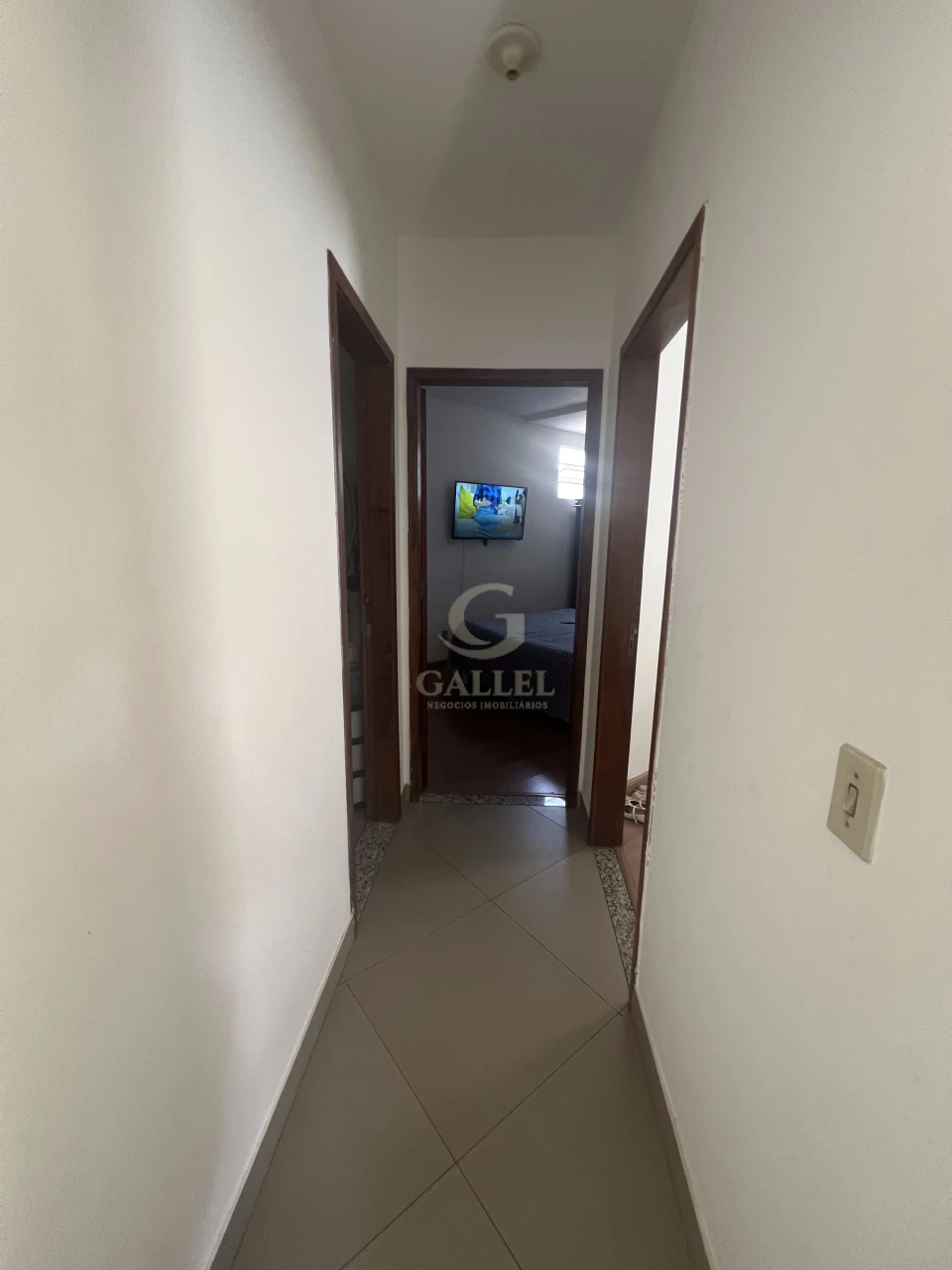 Imagens do imóveis Casa Com Terreno Amplo Próximo Av Maringá