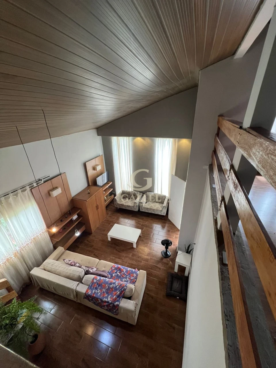 CHÁCARA À VENDA | 1.206m² DE TERRENO | 210m² DE CONSTRUÇÃO | 3 QUARTOS | PISCINA | LIMOEIRO