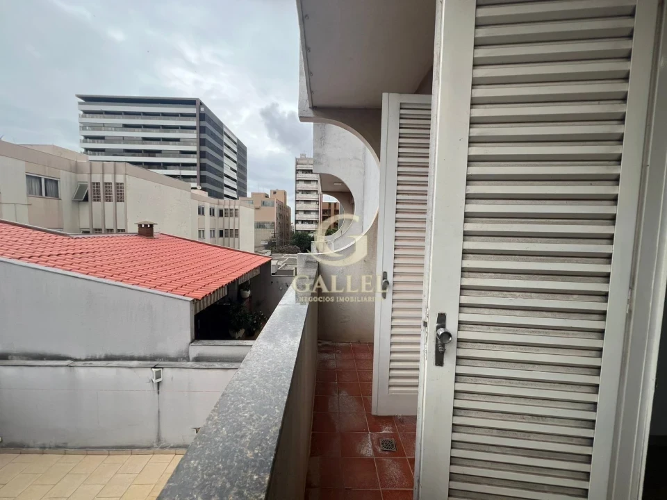 Imagens do imóveis Apartamento 3 Dormitórios no Centro de Londrina – Edifício Caravelas – 103 m² – 1 Garagem – Venda ou Locação