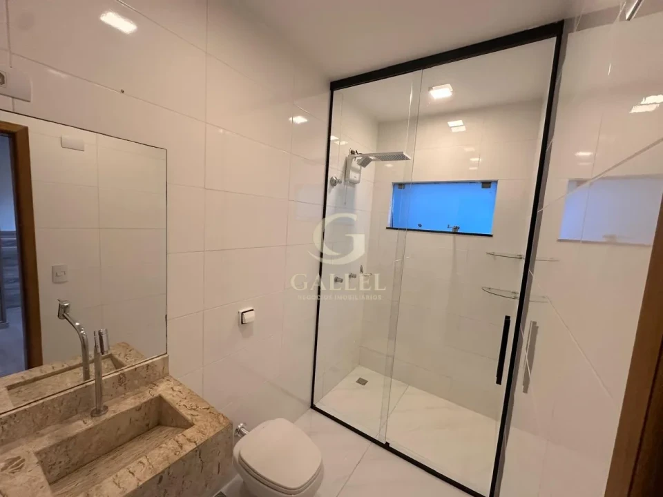 Imagens do imóveis Sofisticação, Conforto e Exclusividade na Zona Sul de Londrina Residência de Alto Padrão no Bairro Lagoa Dourada