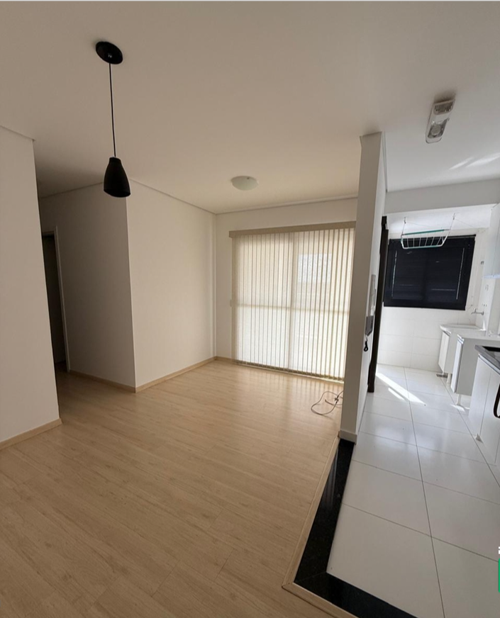 APARTAMENTO PARA VENDA 2 QUARTOS EDIFICIO AQUARELA PINHEIROS REGIÃO PRIVILEGIADA EM LONDRINA