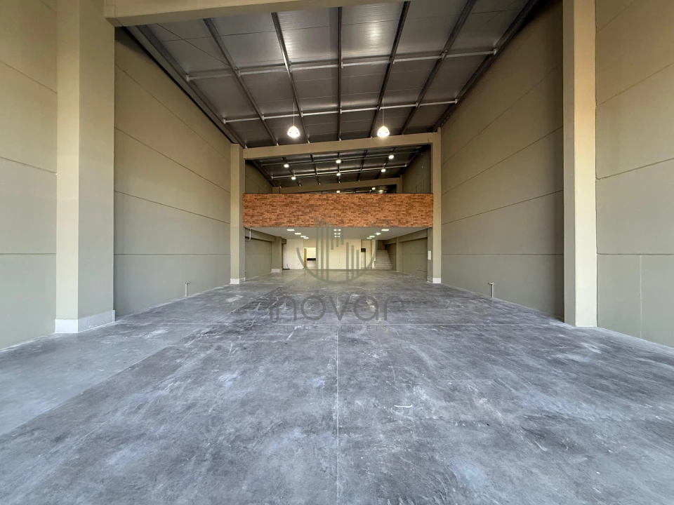 SALÃO PARA LOCAÇÃO 600M2 AVENIDA SÃO JOÃO EM LONDRINA