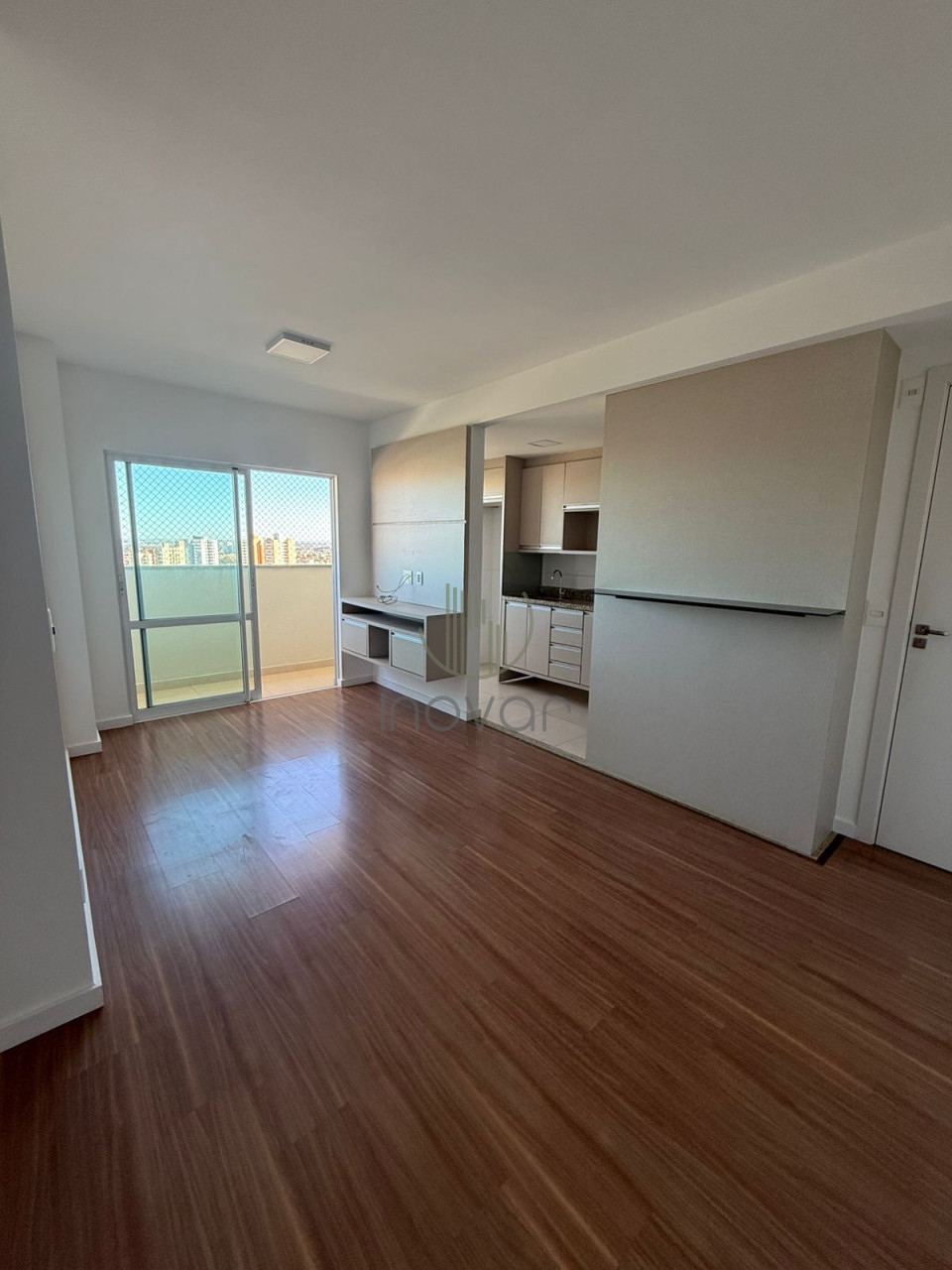 APARTAMENTO PARA LOCAÇÃO 3 QUARTOS EDIFÍCIO MORADA SHANGRIL-LÁ EM LONDRINA