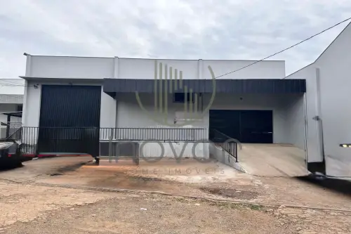 BARRACÃO PARA LOCAÇÃO 900M2 AVENIDA DEZ DE DEZEMBRO EM LONDRINA
