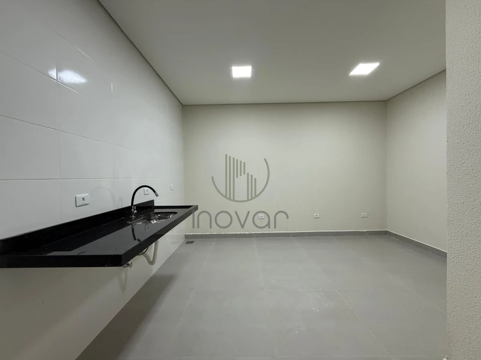 SALÃO PARA LOCAÇÃO 600M2 AVENIDA SÃO JOÃO EM LONDRINA
