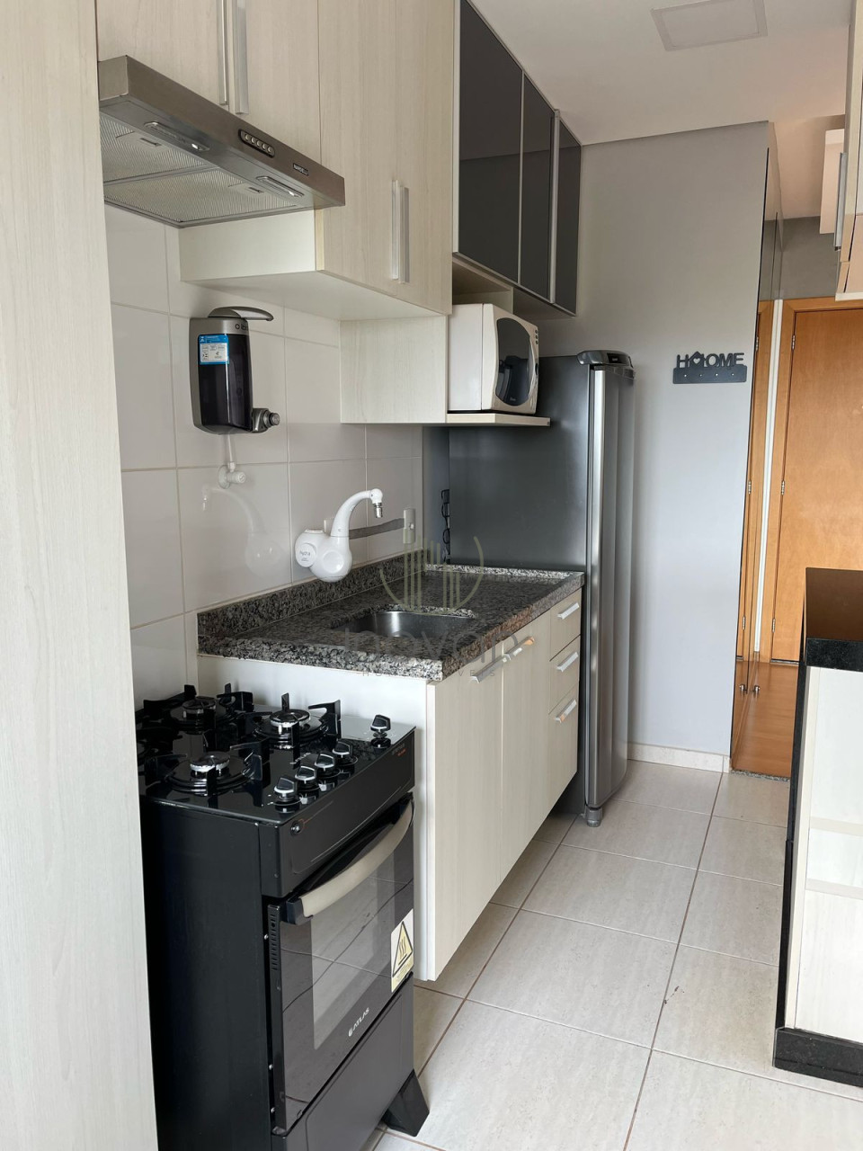 APARTAMENTO MOBILIADO PARA LOCAÇÃO 3 QUARTOS SENDO UM SUÍTE EDIFÍCIO UPPER JARDIM BOTÂNICO EM LONDRINA