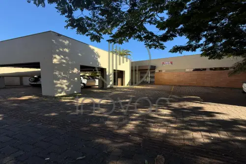 IMÓVEL COMERCIAL PARA LOCAÇÃO 350M² REGIÃO HOSPITALAR IDEAL PARA CLINICAS PROXIMO AV BANDEIRANTES EM LONDRINA