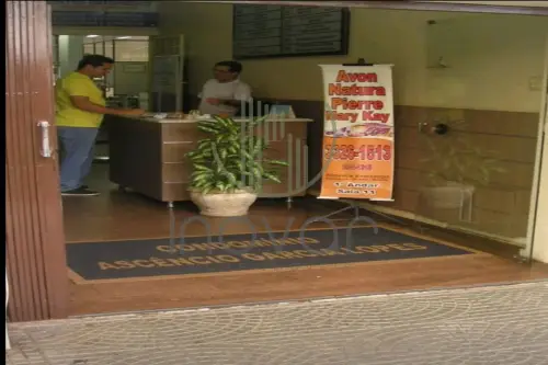 SALA COMERCIAL PARA LOCAÇÃO NA RUA SENADOR SOUZA NAVES NO CENTRO DE LONDRINA