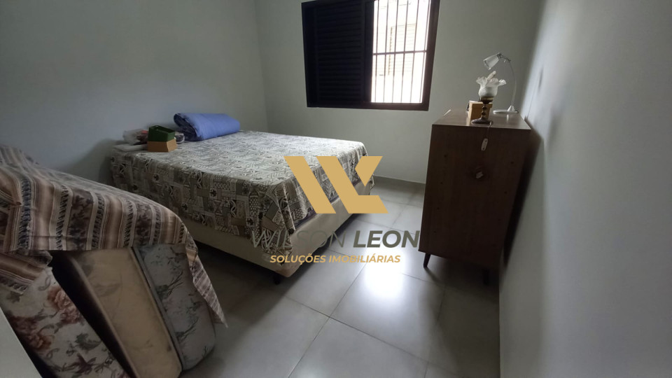 Casa venda no Guaruja com 3 quartos Suite e Edicula
