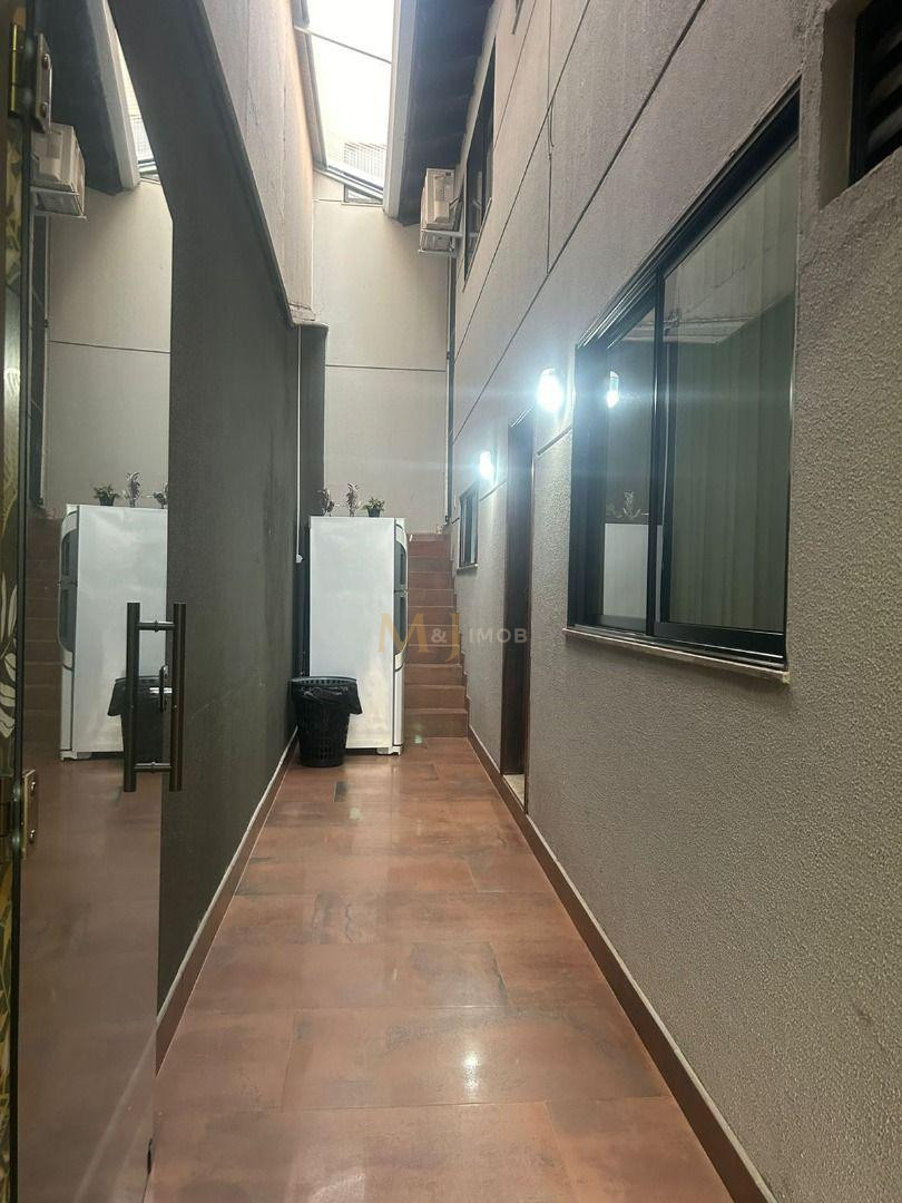 Casa Á Venda Bancários Londrina