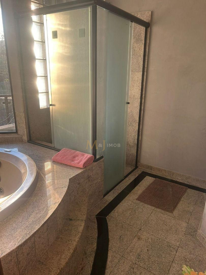 Casa Á Venda Bancários Londrina