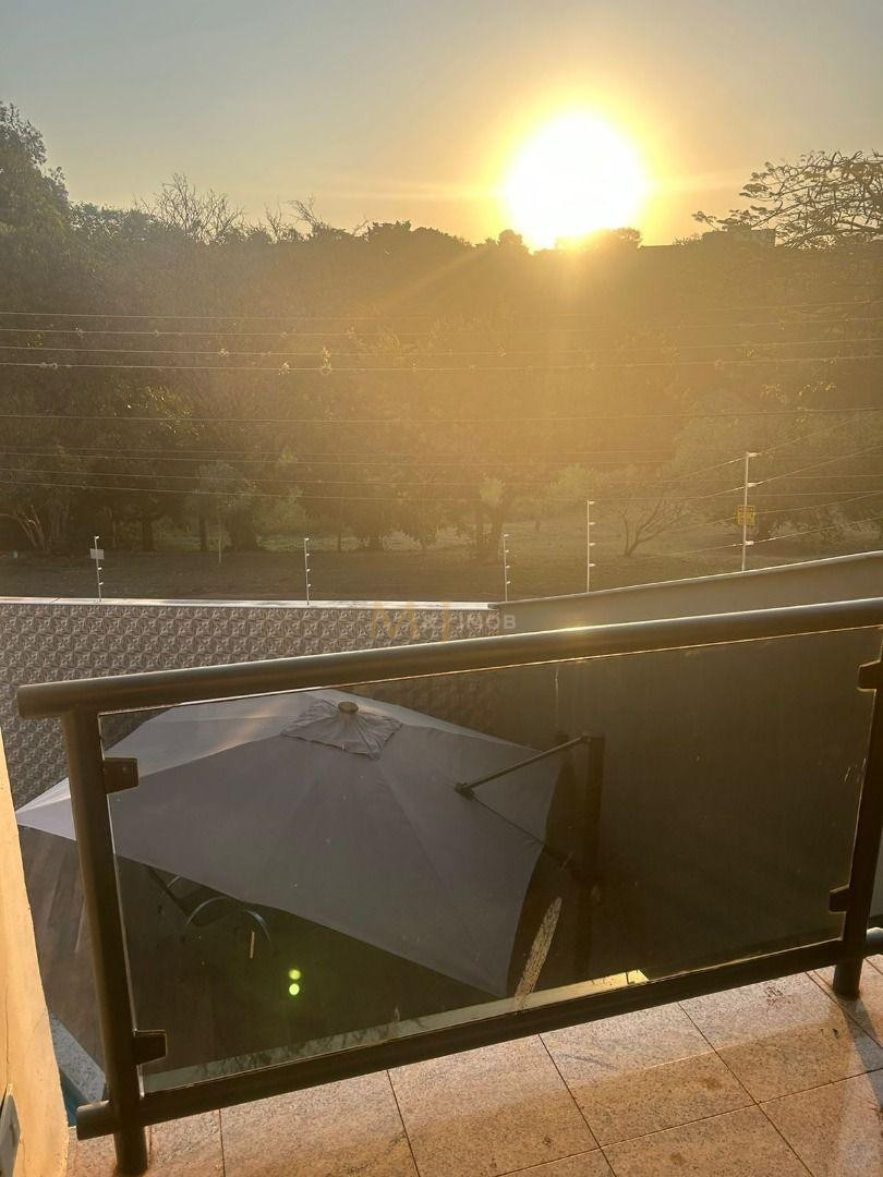 Casa Á Venda Bancários Londrina