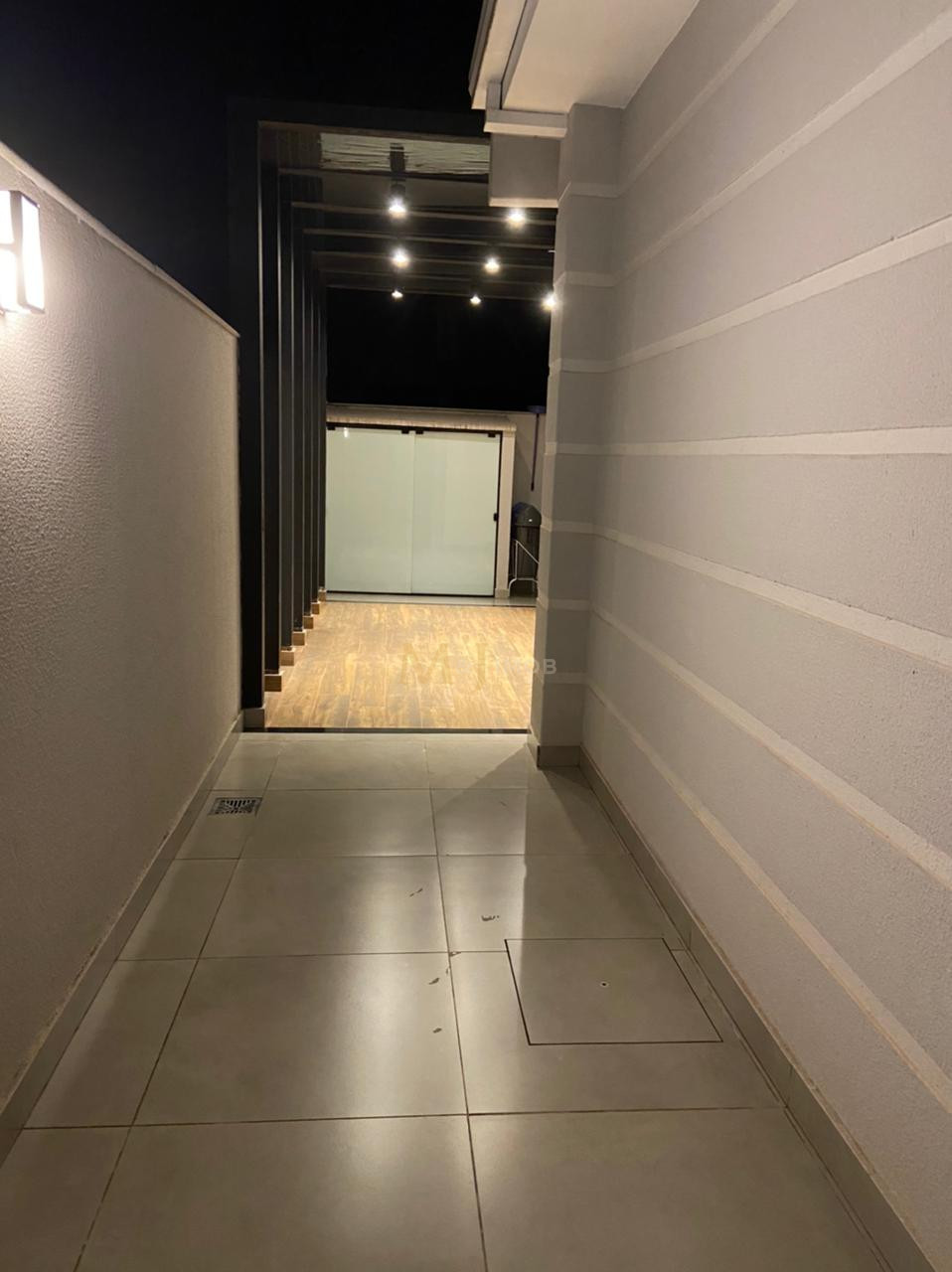 Casa Em Condomínio Á Venda Condominio Royal Forest Londrina