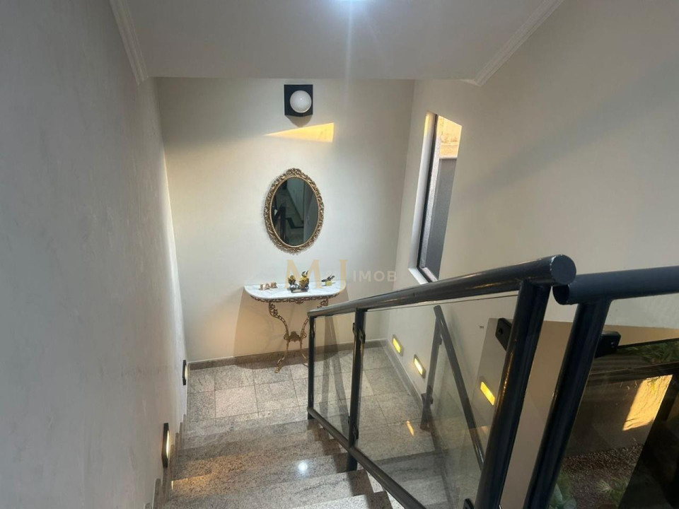 Casa Á Venda Bancários Londrina