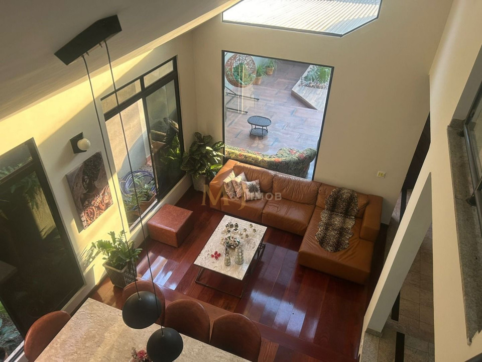 Casa Á Venda Bancários Londrina