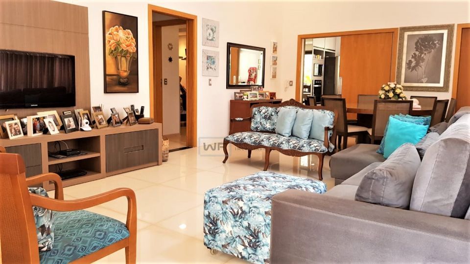 Casa térrea no Condomínio Alphaville 2