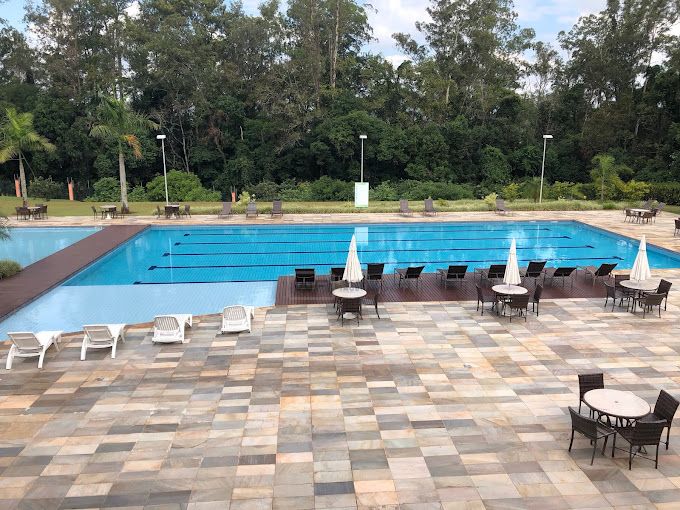 Casa térrea no Condomínio Alphaville 2