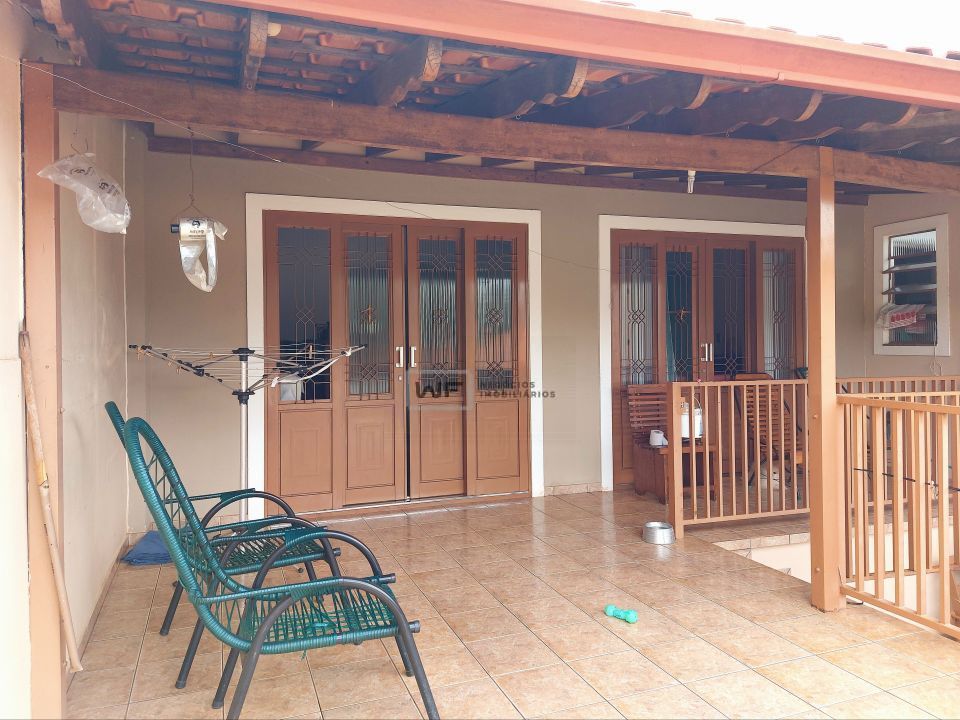 Imagens do imóveis Casa a venda - Jardim Hedy