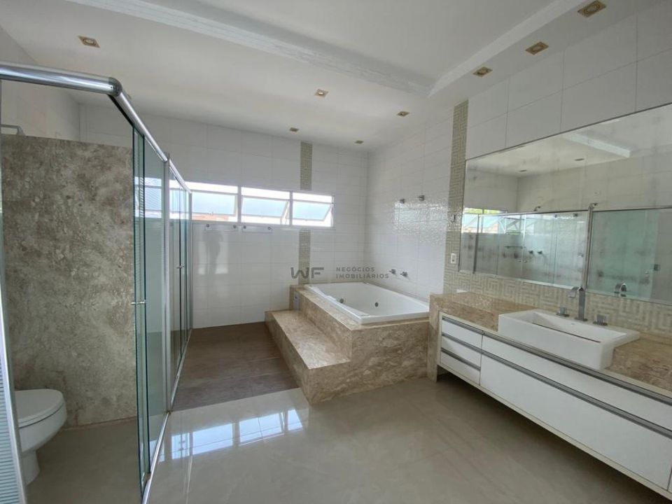 Condomínio Royal Forest