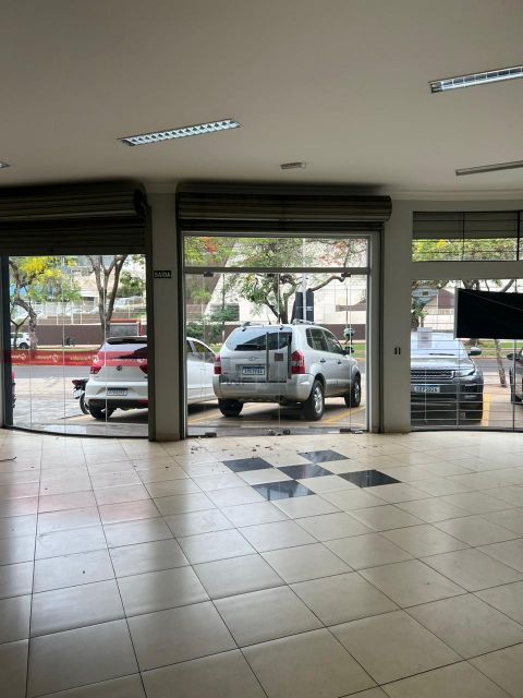 Imóvel Comercial - AV. Leste Oeste