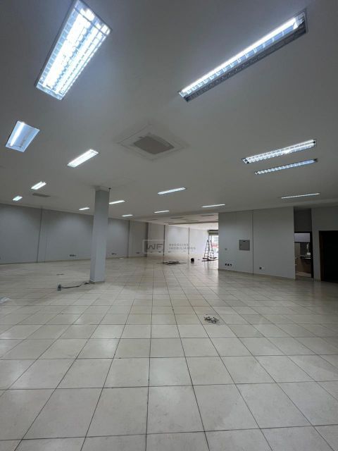 Imóvel Comercial - AV. Leste Oeste