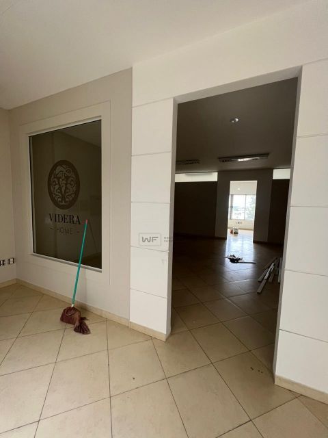 Imóvel Comercial - AV. Leste Oeste