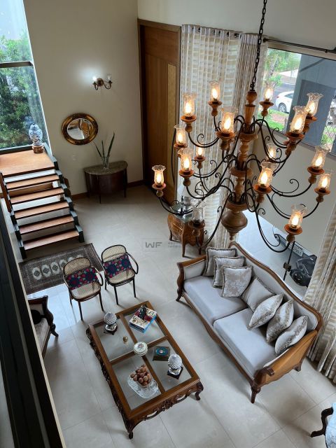 CASA A VENDA - CONDOMINIO ROYAL TENNIS