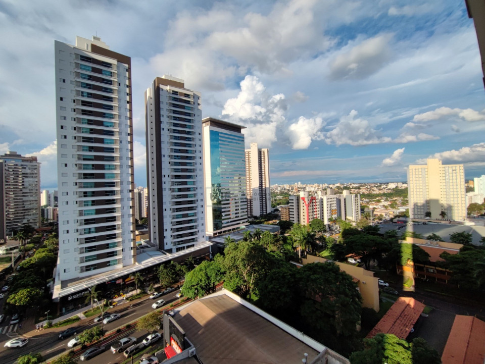 Edifício Poty Lazzarotto