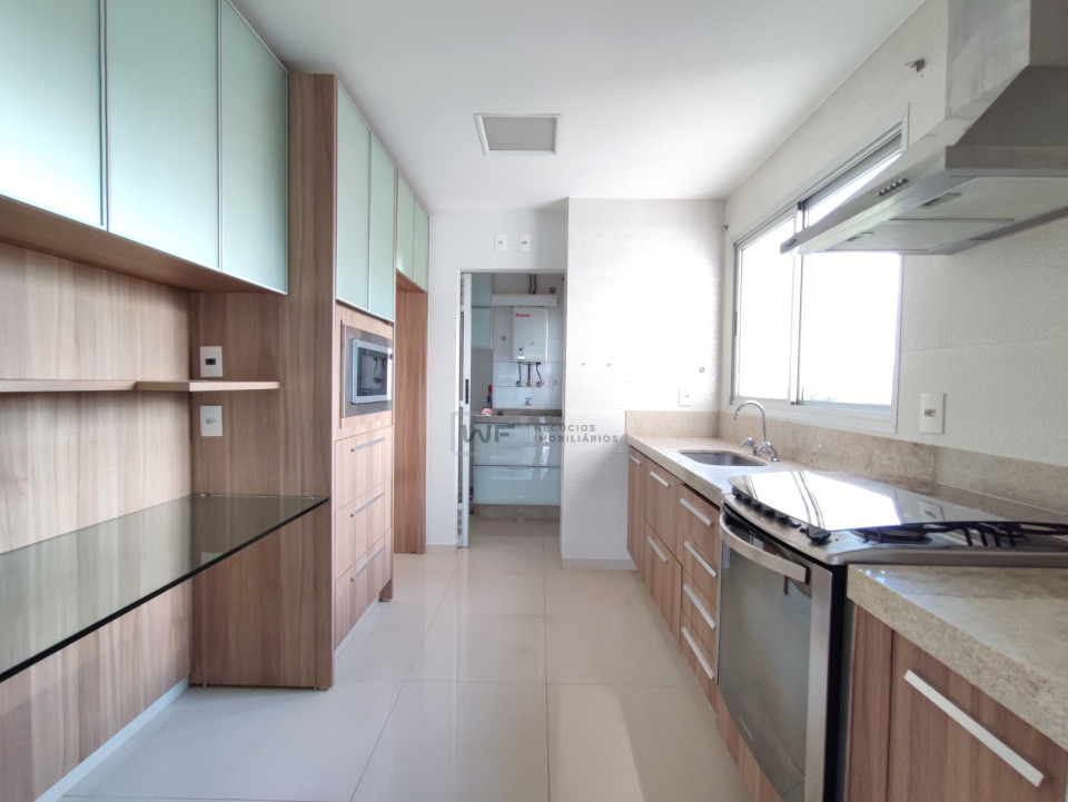 Edifício Poty Lazzarotto