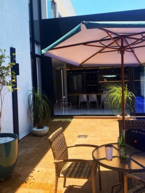 Casa no Condomínio Royal Forest