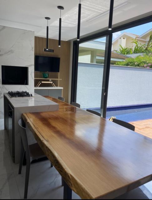 Casa no Condomínio Royal Forest