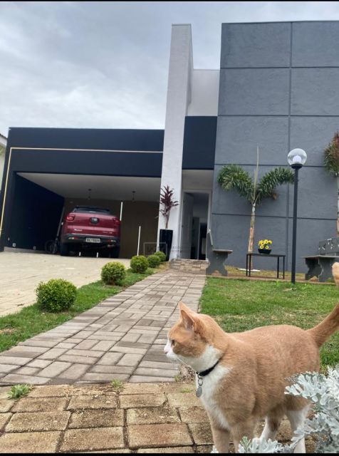 Casa no Condomínio Royal Forest