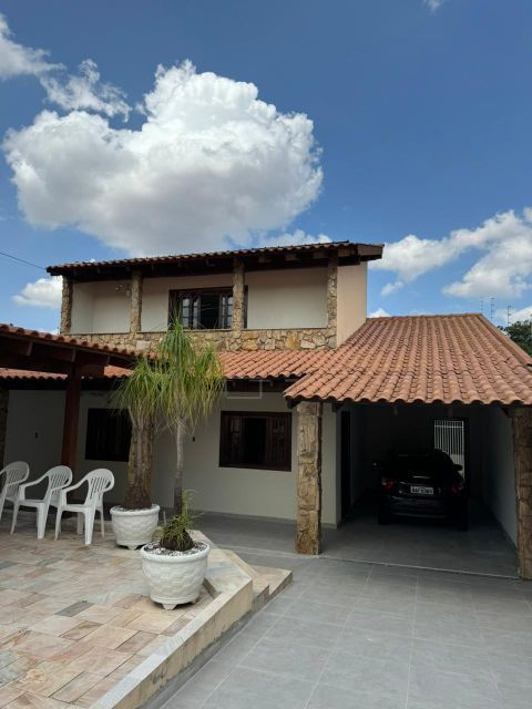 Casa a Venda - Industrial, Londrina