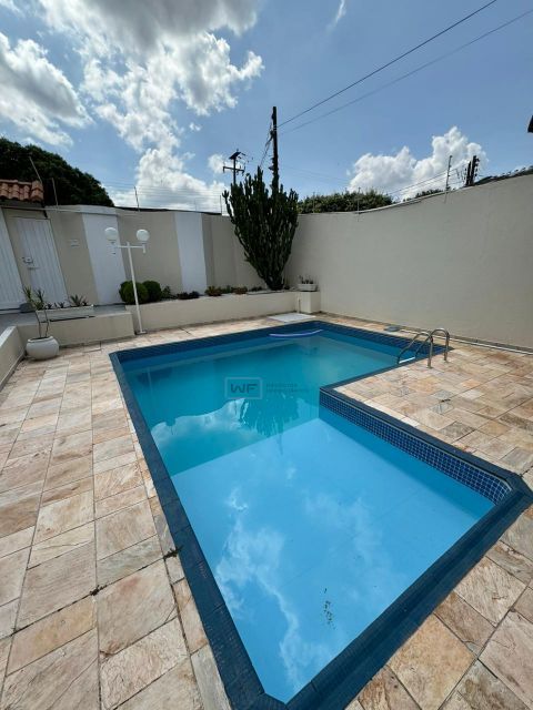 Casa a Venda - Industrial, Londrina