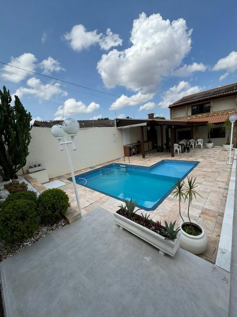 Casa a Venda - Industrial, Londrina