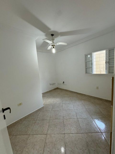 Casa a Venda - Industrial, Londrina