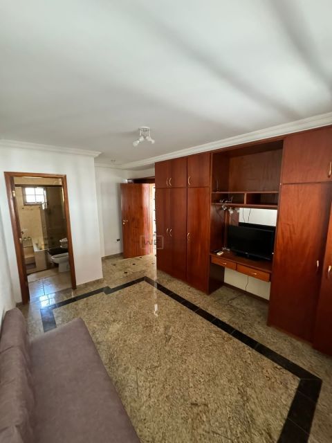 Casa a Venda - Industrial, Londrina