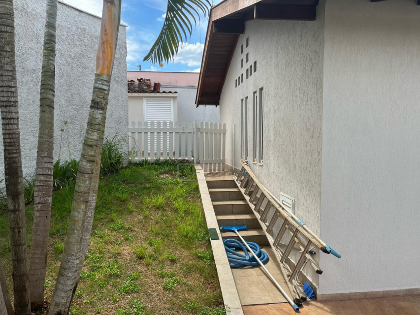 Casa à venda no Parque Residencial Alcantara - Londrina