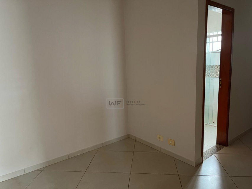 Casa à venda no Parque Residencial Alcantara - Londrina