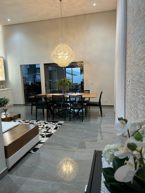 Casa Térrea - Condomínio Sun Lake