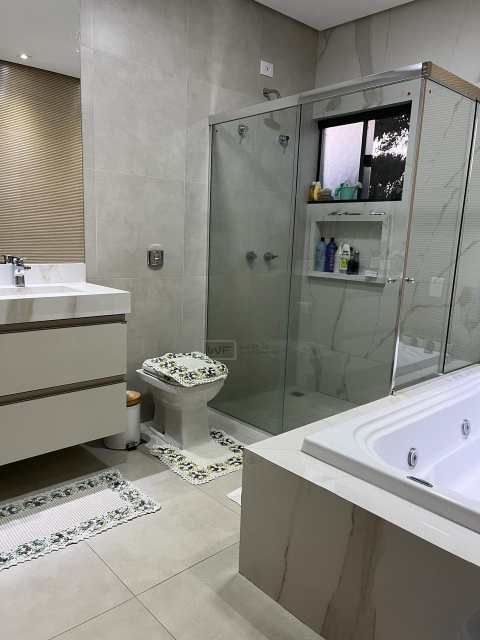 Casa Térrea - Condomínio Sun Lake