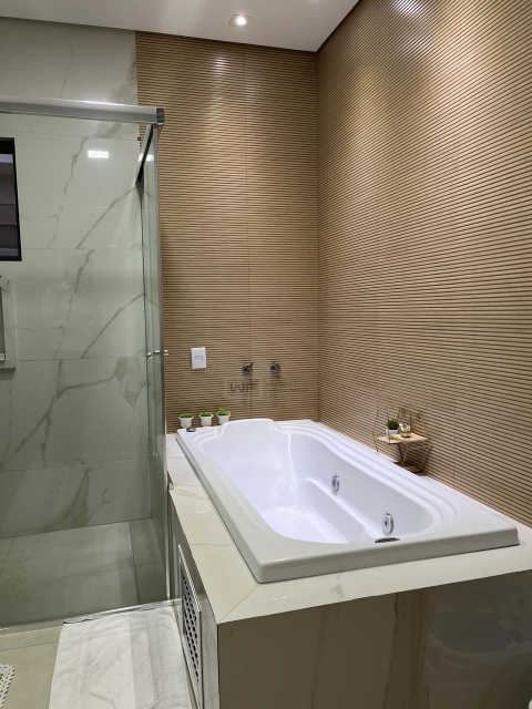 Casa Térrea - Condomínio Sun Lake