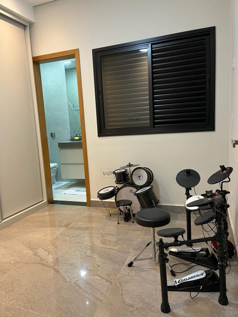 Casa Térrea - Condomínio Sun Lake