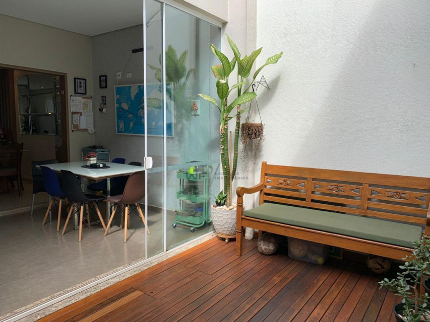 Casa no Condomínio Villa Florença